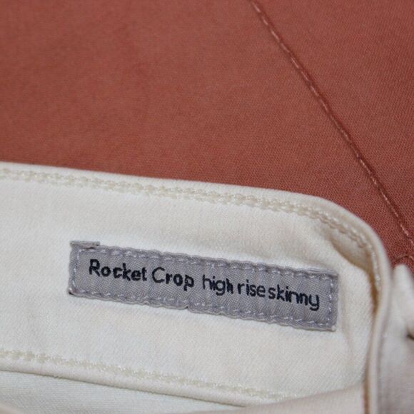 Citizens of Humanity High Rise Rocket Crop Skinny Jeans in white  Size 26 - Picture 11 of 15